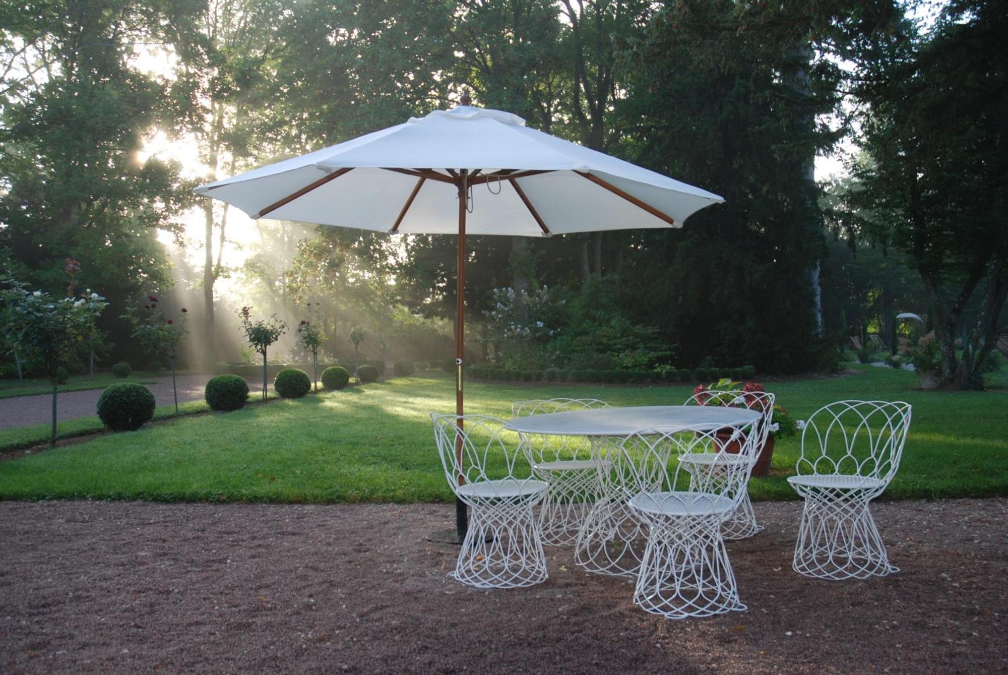 Cote Park Bed and Breakfast Givry  Eksteriør billede